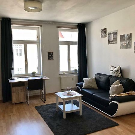 Ferienwohnung Leutzsch Am Leipziger Auenwald Ngoại thất bức ảnh