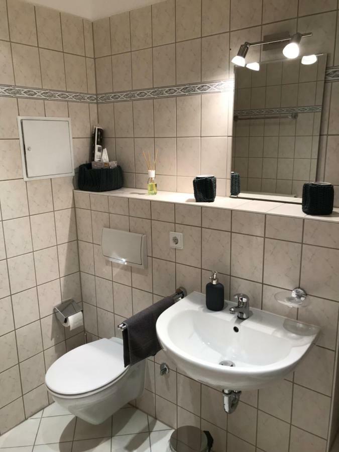 Ferienwohnung Leutzsch Am Leipziger Auenwald Ngoại thất bức ảnh